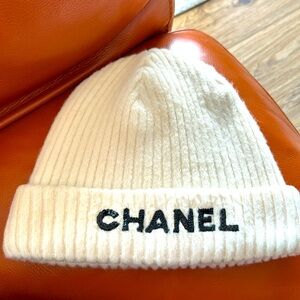 Like new Chanel white cashmere CHANEL black sequin beanie hat AUTHENTIC